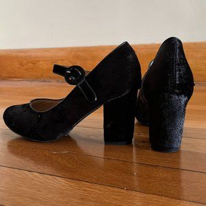 Chase + Chloe Black Velvet Mary Jane Style Heels